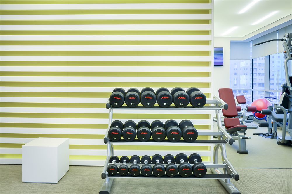 Hotel 72 Sharjah Waterfront Exterior foto A dumbbell rack